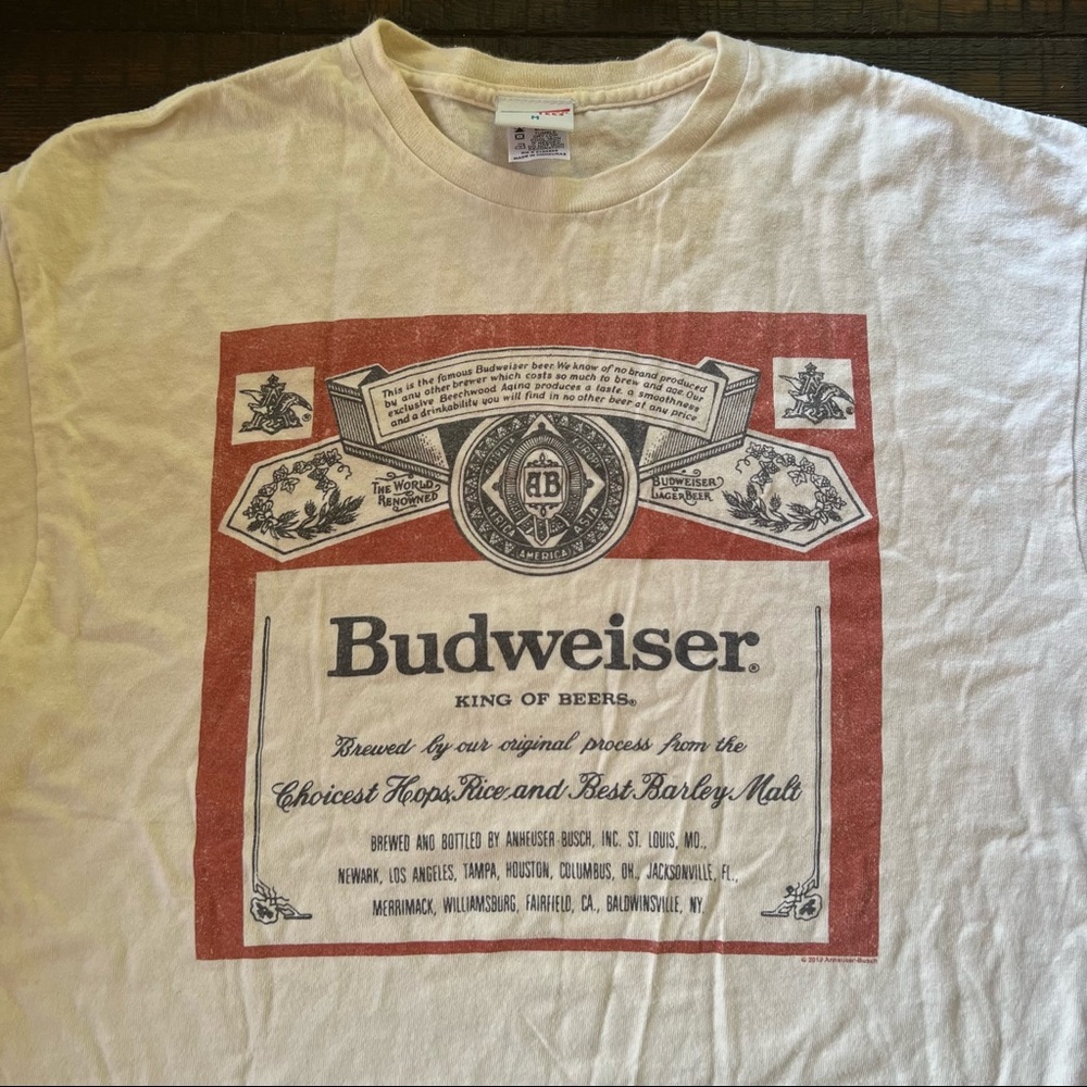 Budweiser Tee